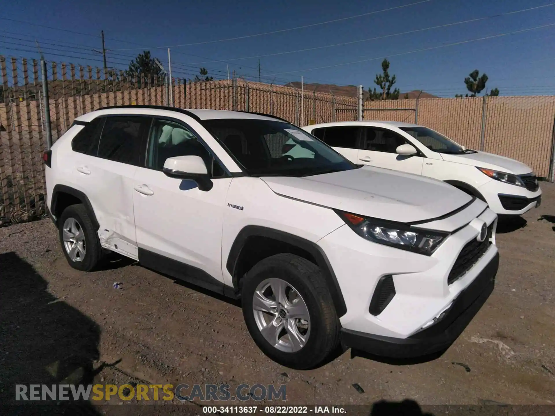 1 Photograph of a damaged car 4T3MWRFV9MU015248 TOYOTA RAV4 2021