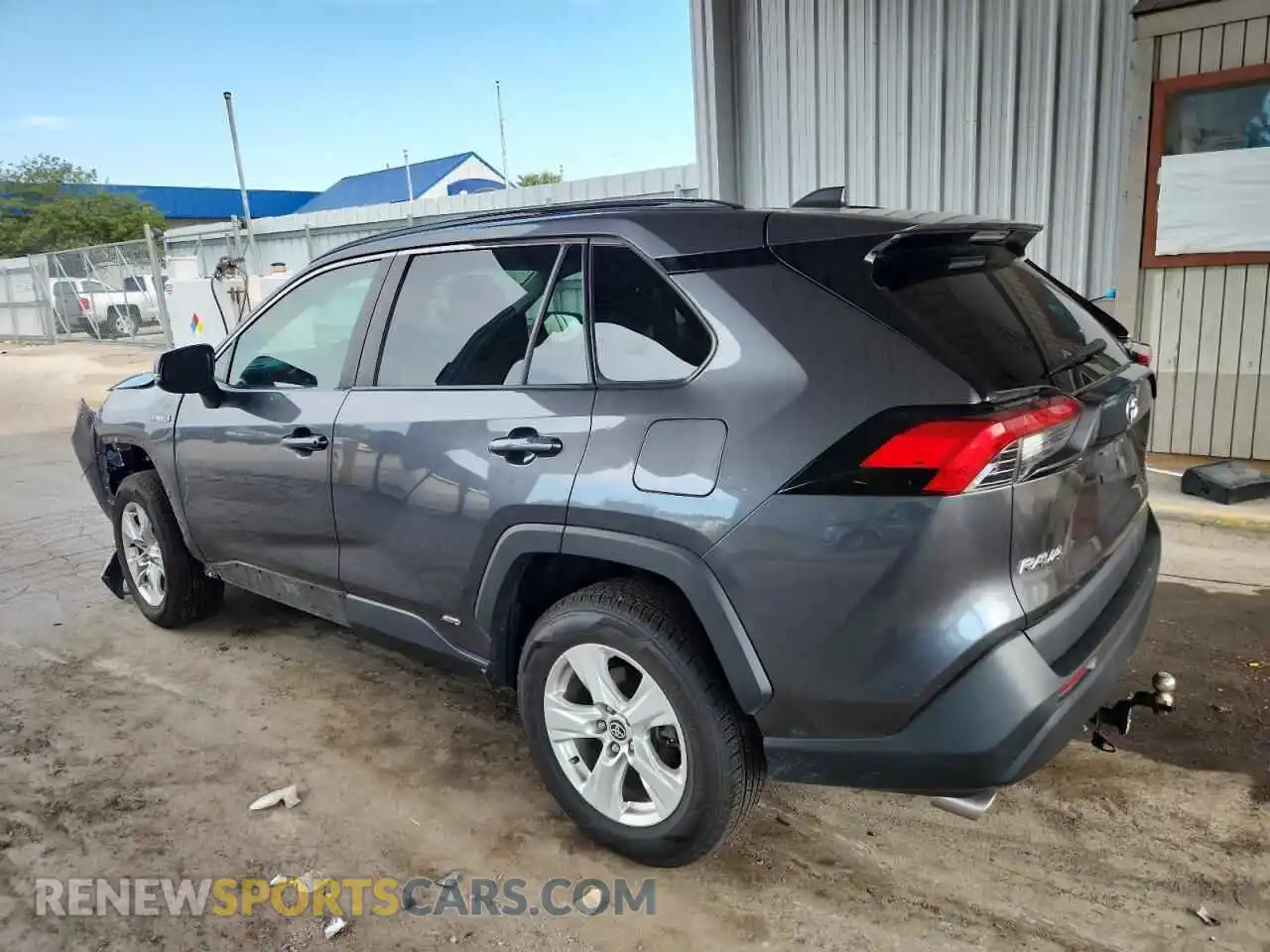 2 Photograph of a damaged car 4T3R6RFV0MU027648 TOYOTA RAV4 2021