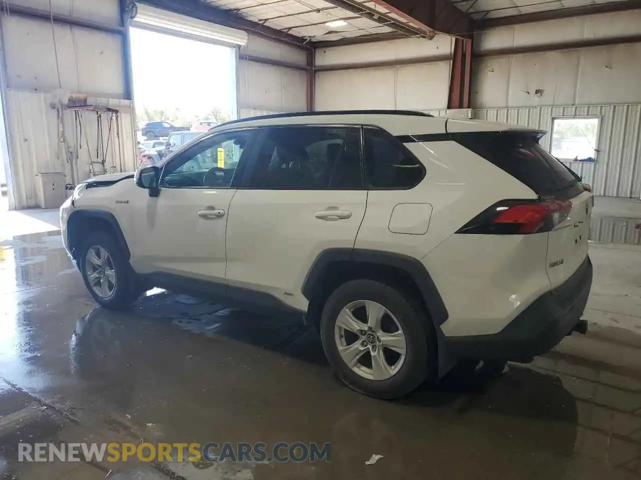 2 fotografías del automóvil dañado 4T3R6RFV1MU007635 TOYOTA RAV4 2021