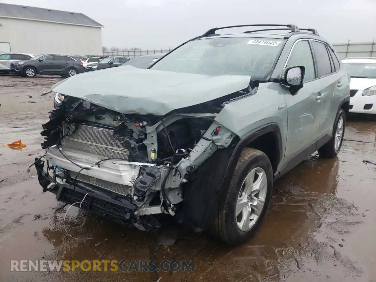2 Photograph of a damaged car 4T3R6RFV1MU013743 TOYOTA RAV4 2021