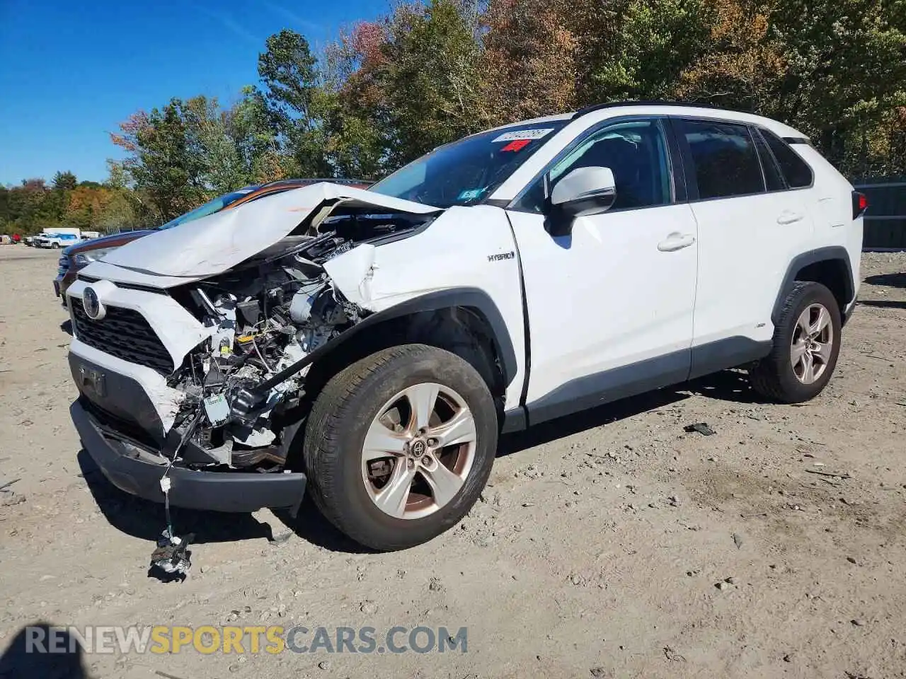 1 Photograph of a damaged car 4T3R6RFV2MU007675 TOYOTA RAV4 2021