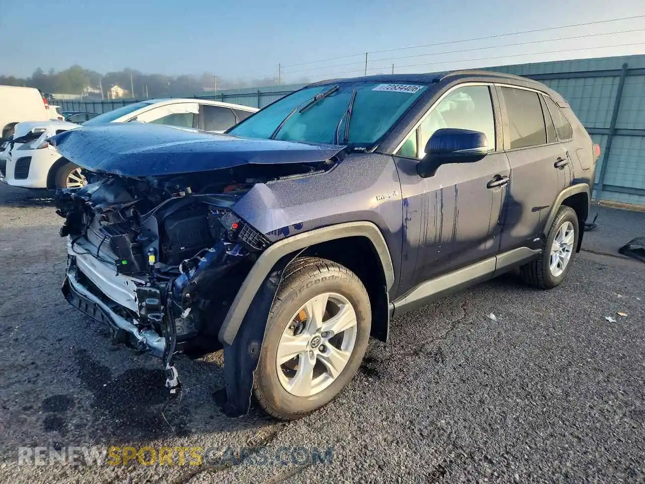 1 Photograph of a damaged car 4T3R6RFV2MU023729 TOYOTA RAV4 2021