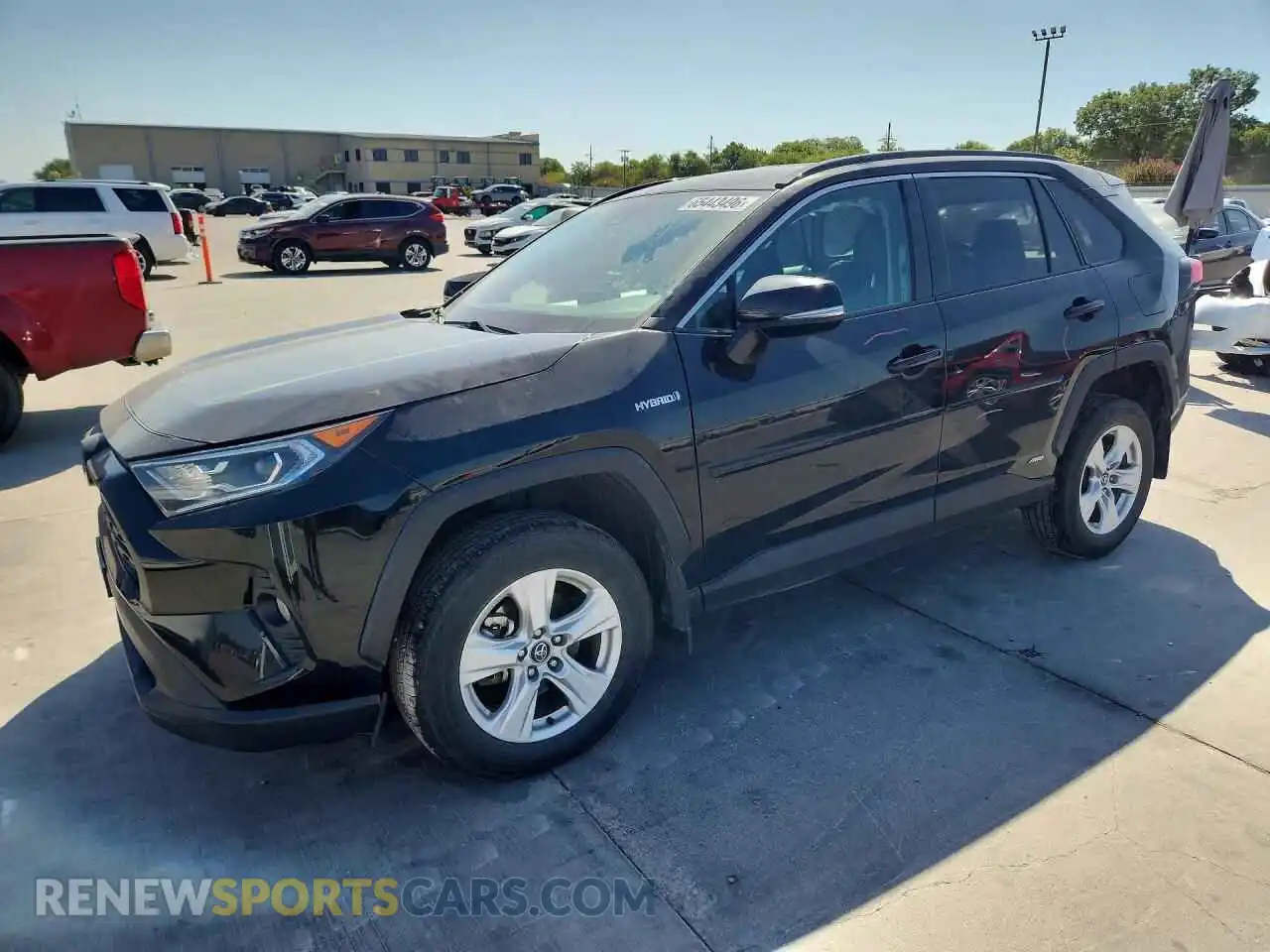 1 Photograph of a damaged car 4T3R6RFV2MU026842 TOYOTA RAV4 2021
