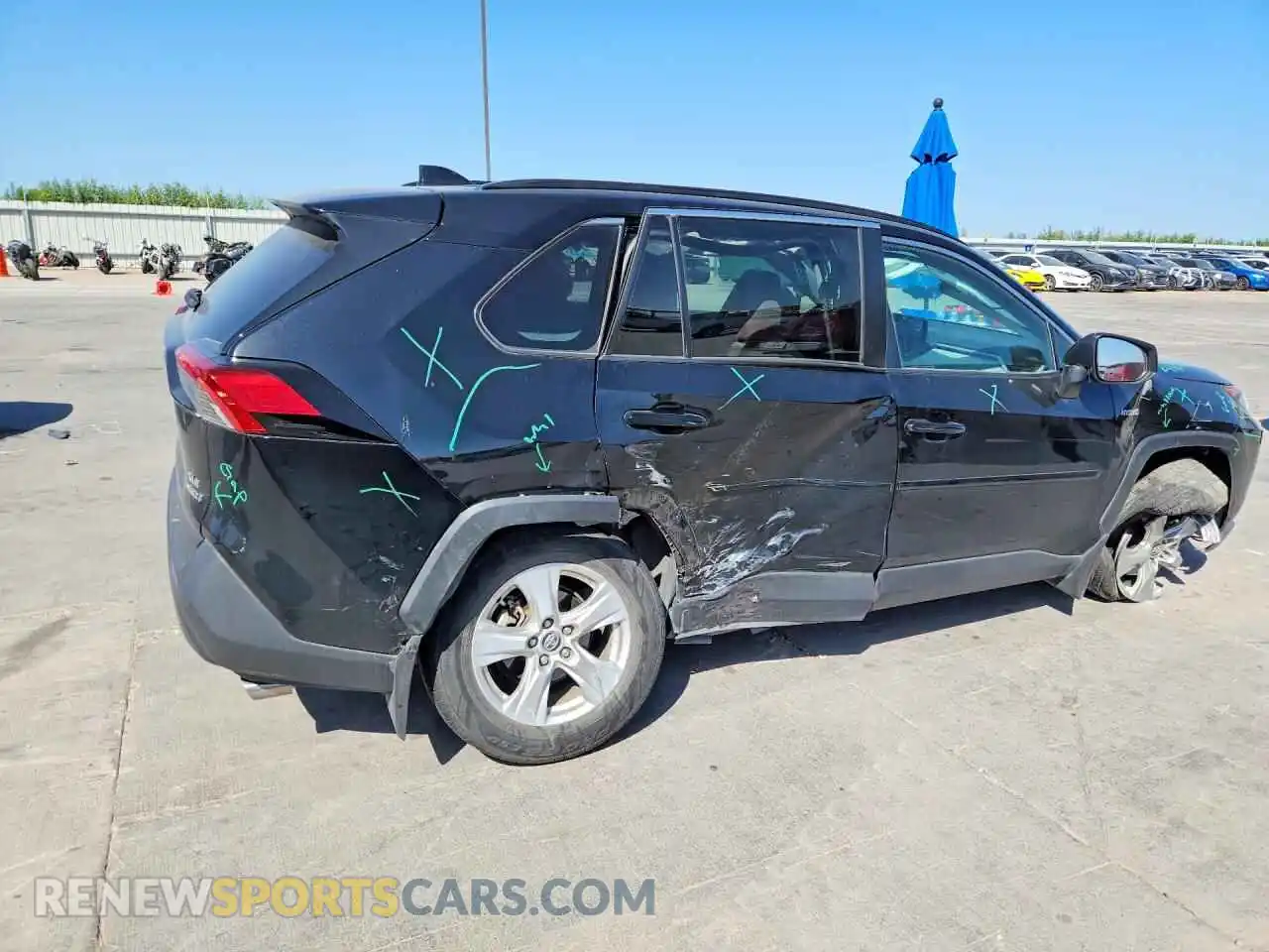 3 Photograph of a damaged car 4T3R6RFV2MU026842 TOYOTA RAV4 2021