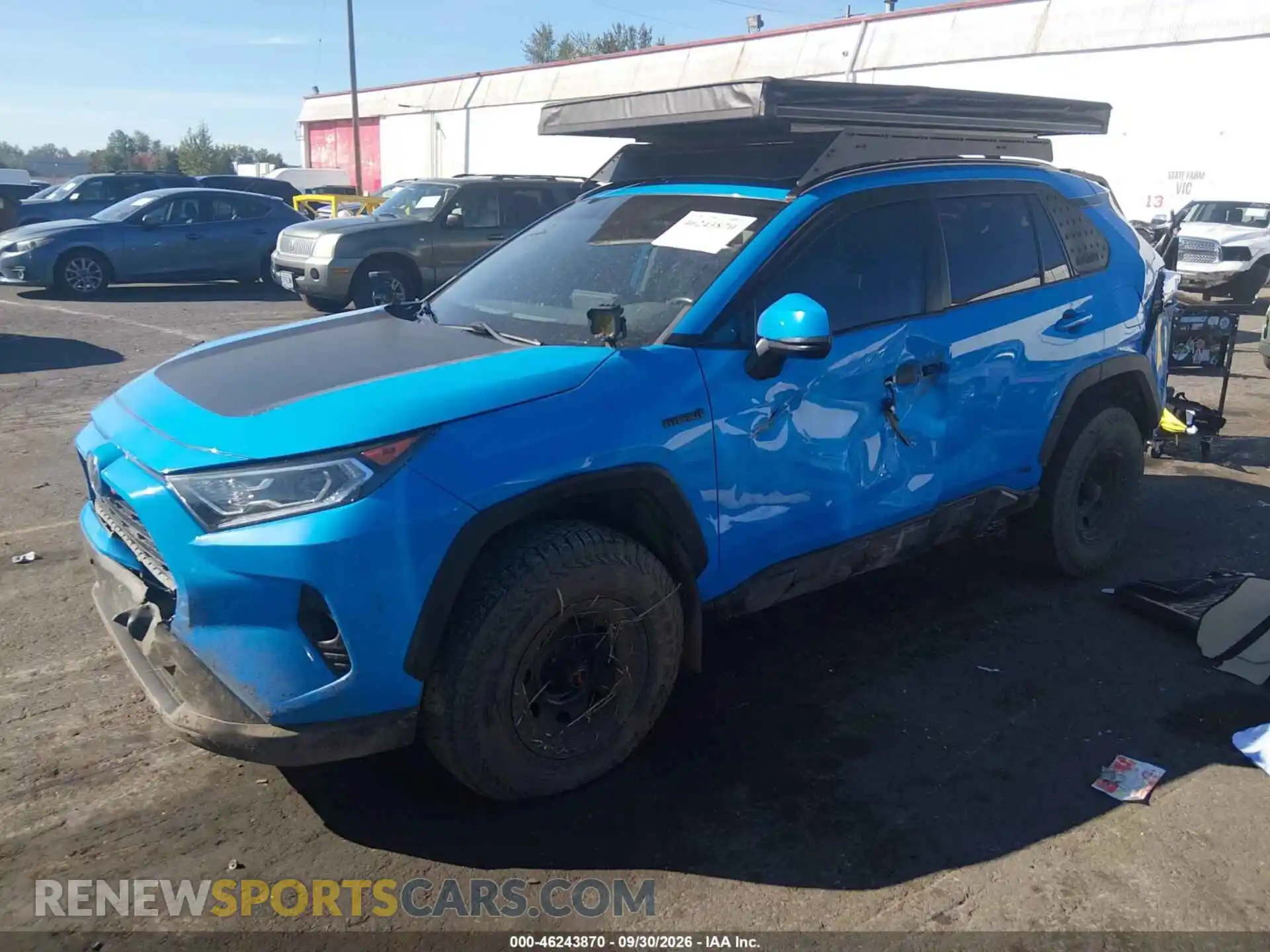2 Photograph of a damaged car 4T3R6RFV3MU017759 TOYOTA RAV4 2021