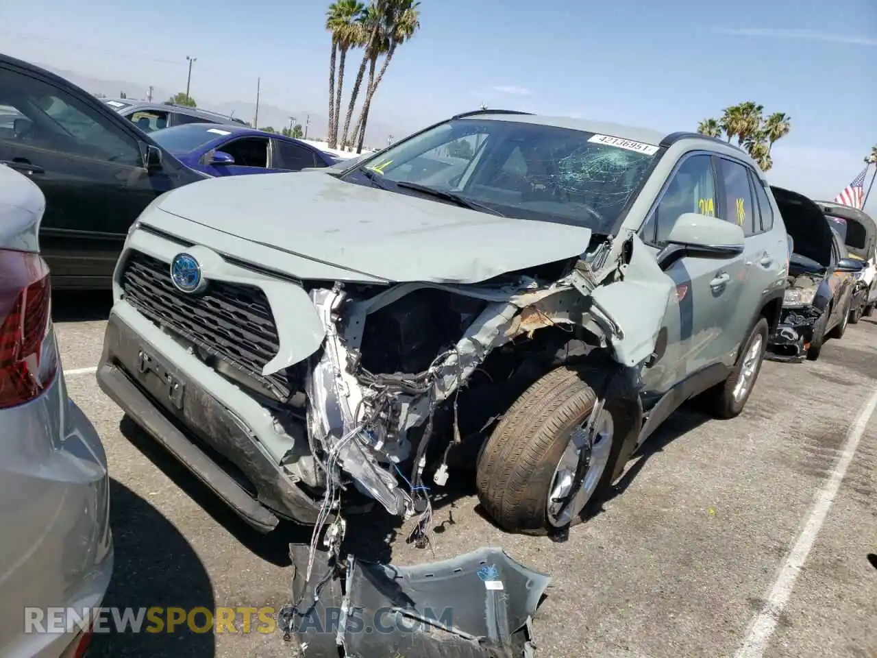2 fotografías del automóvil dañado 4T3R6RFV6MU021319 TOYOTA RAV4 2021