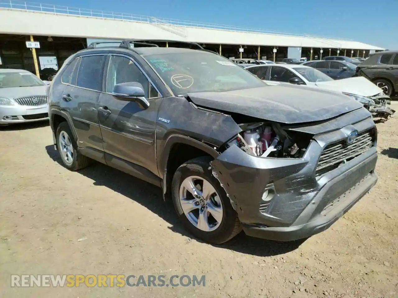 1 Photograph of a damaged car 4T3R6RFVXMU008041 TOYOTA RAV4 2021