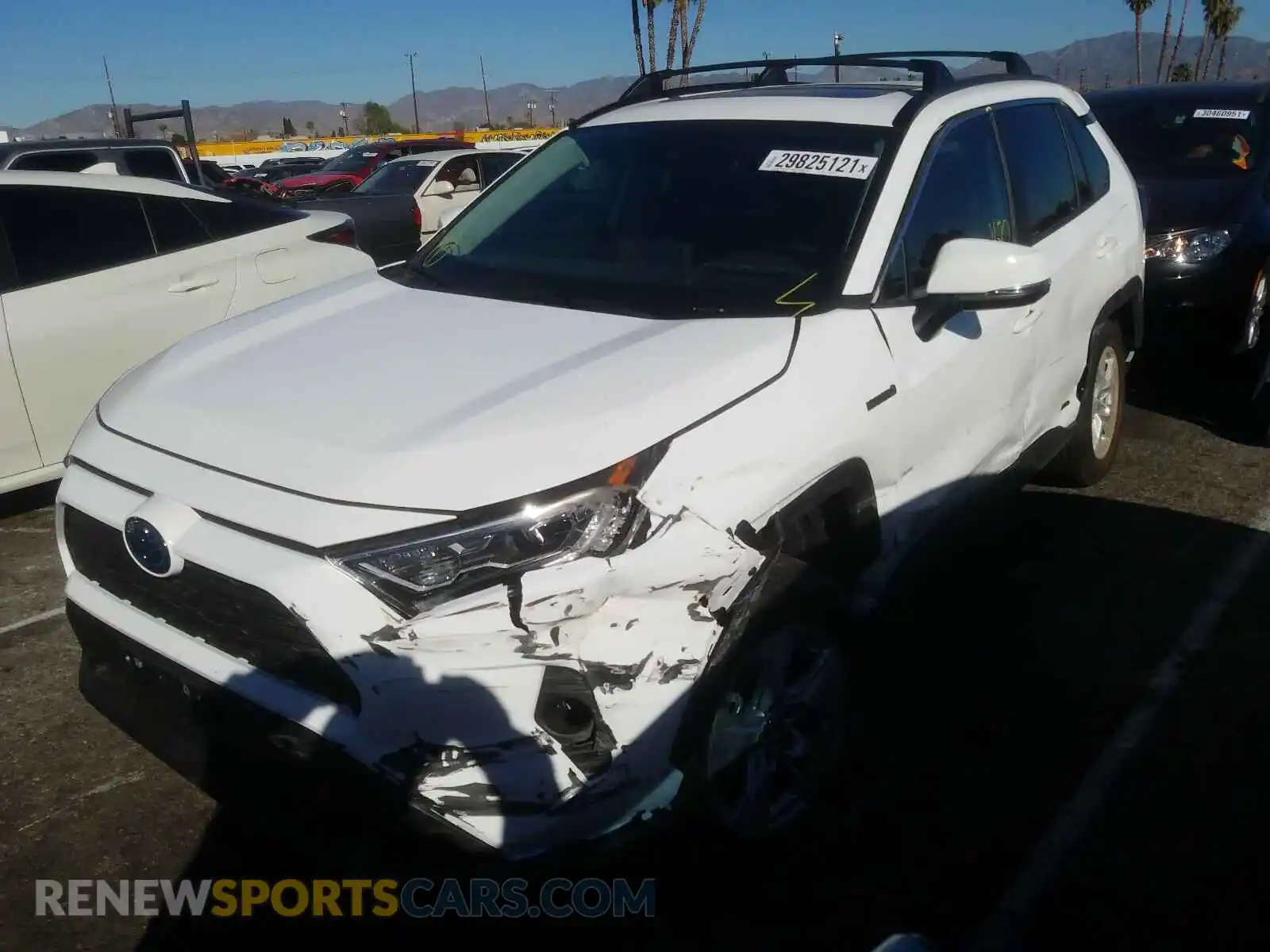 2 Photograph of a damaged car 4T3R6RFVXMU010307 TOYOTA RAV4 2021