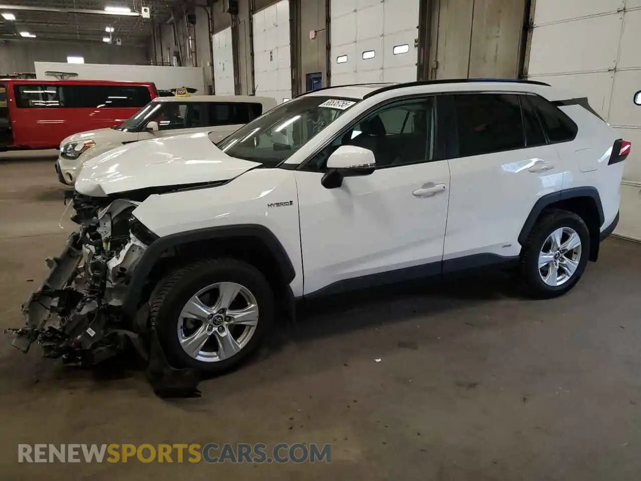 1 Photograph of a damaged car 4T3R6RFVXMU016236 TOYOTA RAV4 2021