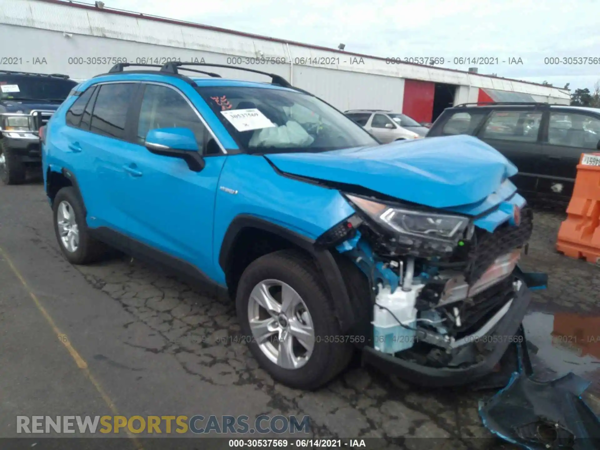 1 Photograph of a damaged car 4T3R6RFVXMU028077 TOYOTA RAV4 2021