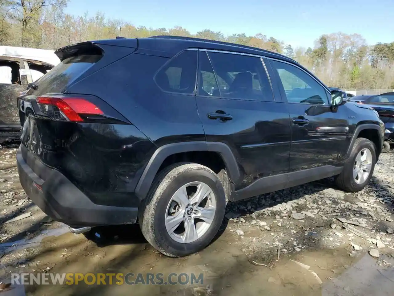 3 Photograph of a damaged car 4T3RWRFV0MU020165 TOYOTA RAV4 2021