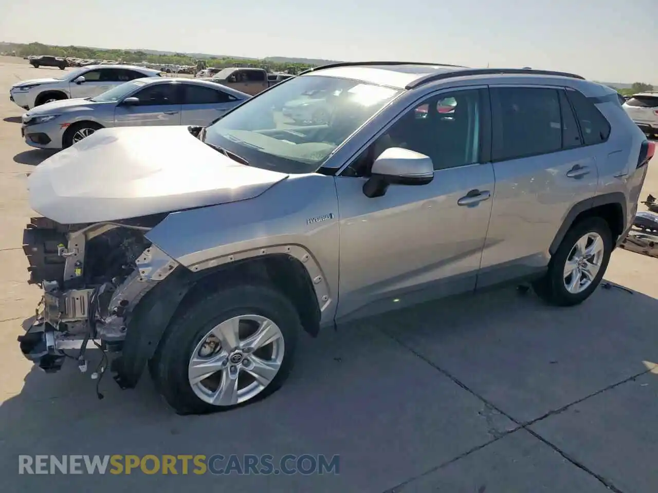 1 Photograph of a damaged car 4T3RWRFV0MU036978 TOYOTA RAV4 2021
