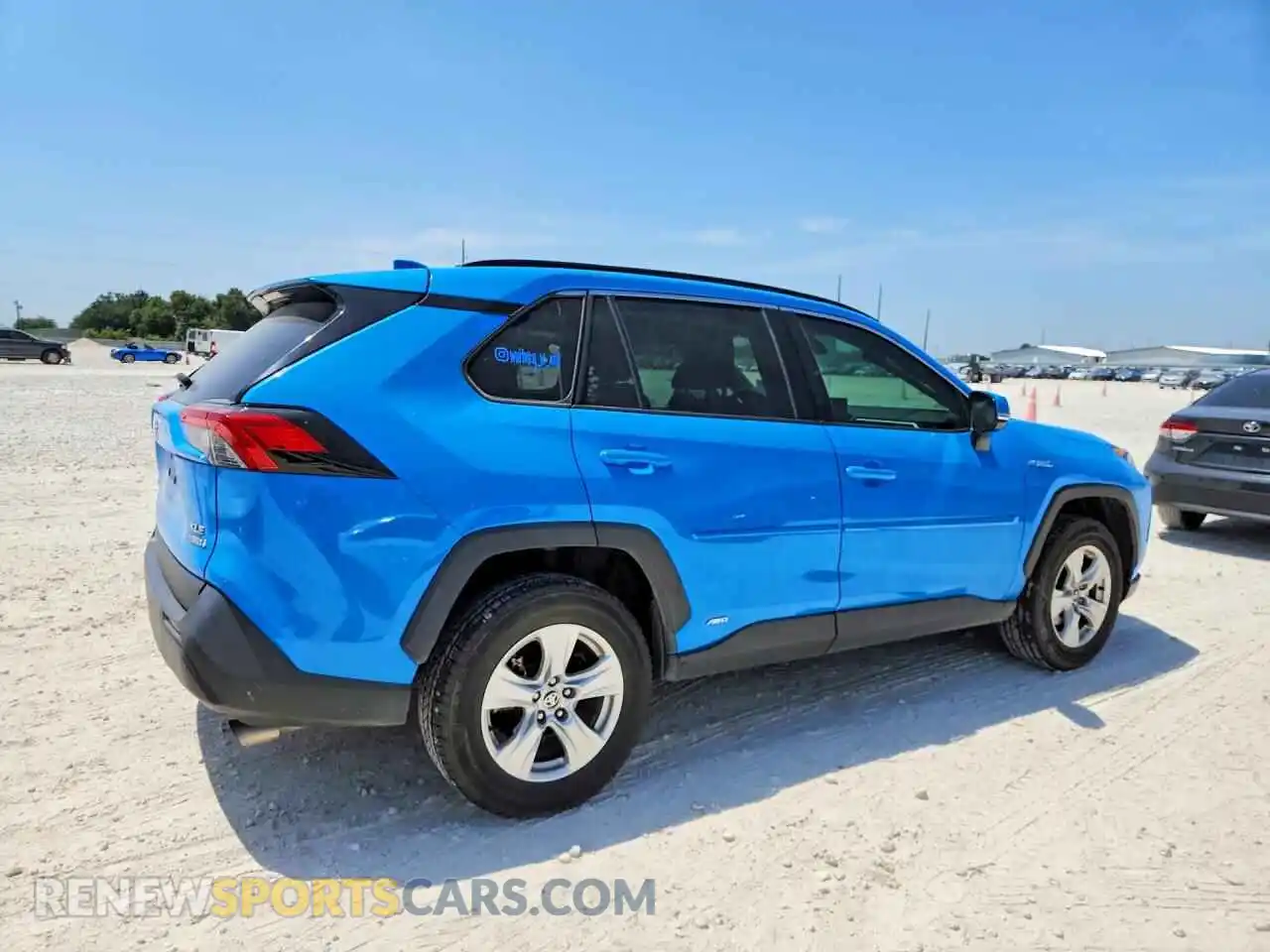 3 Photograph of a damaged car 4T3RWRFV0MU043624 TOYOTA RAV4 2021