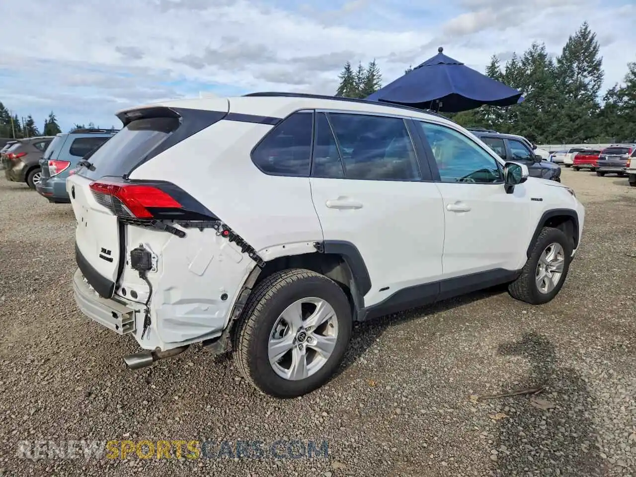 3 Photograph of a damaged car 4T3RWRFV1MU019901 TOYOTA RAV4 2021