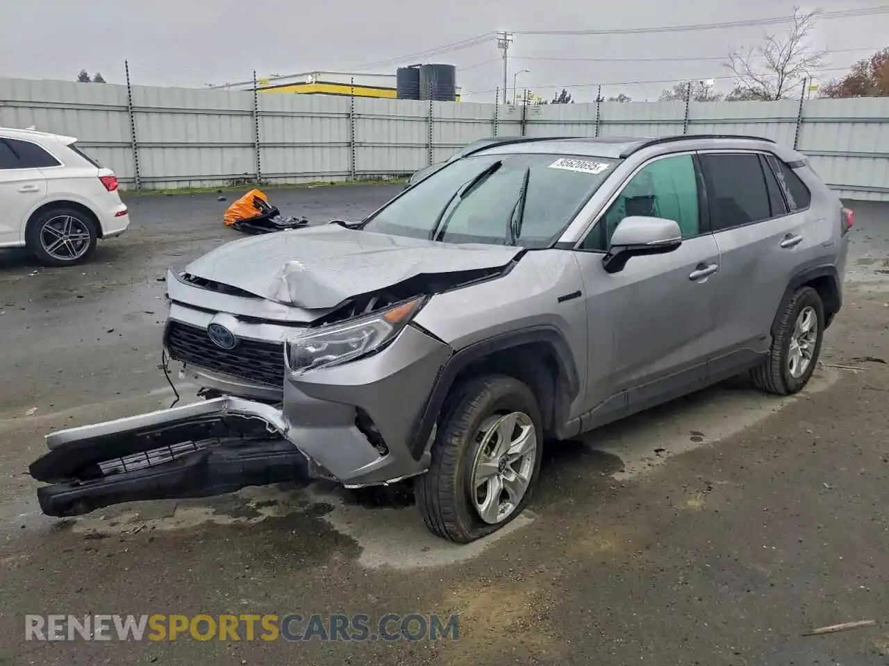 1 Photograph of a damaged car 4T3RWRFV1MU048380 TOYOTA RAV4 2021