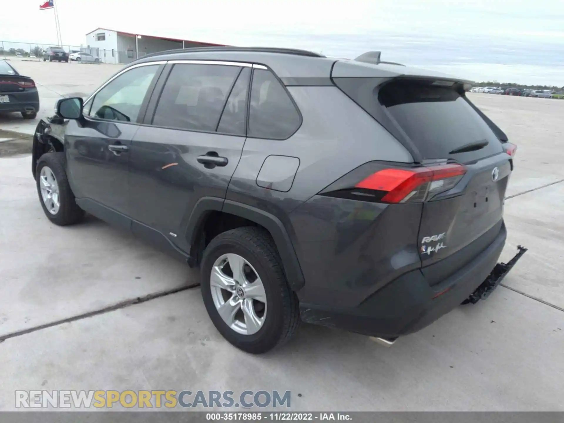 3 Photograph of a damaged car 4T3RWRFV3MU015588 TOYOTA RAV4 2021