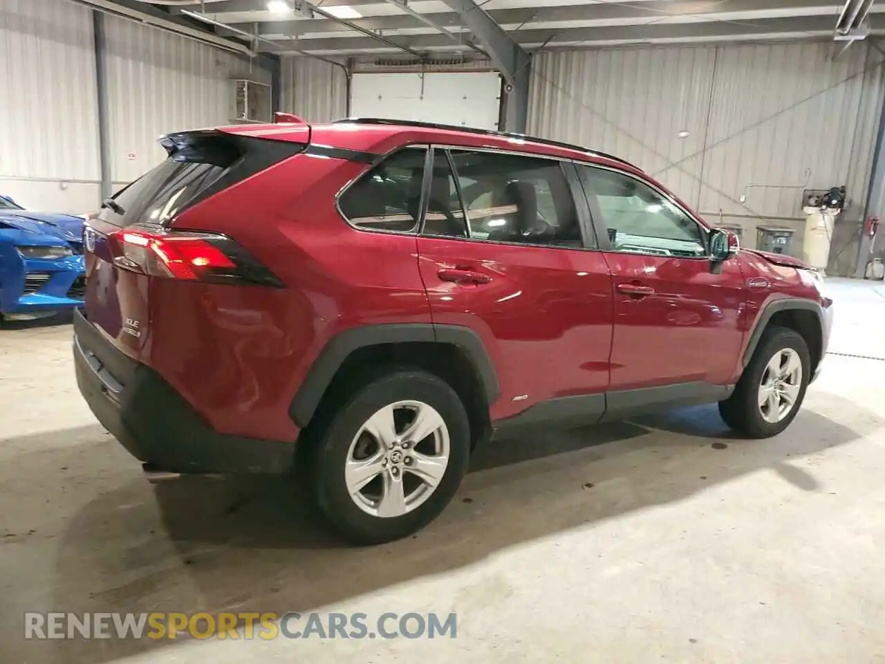 3 Photograph of a damaged car 4T3RWRFV4MU032786 TOYOTA RAV4 2021