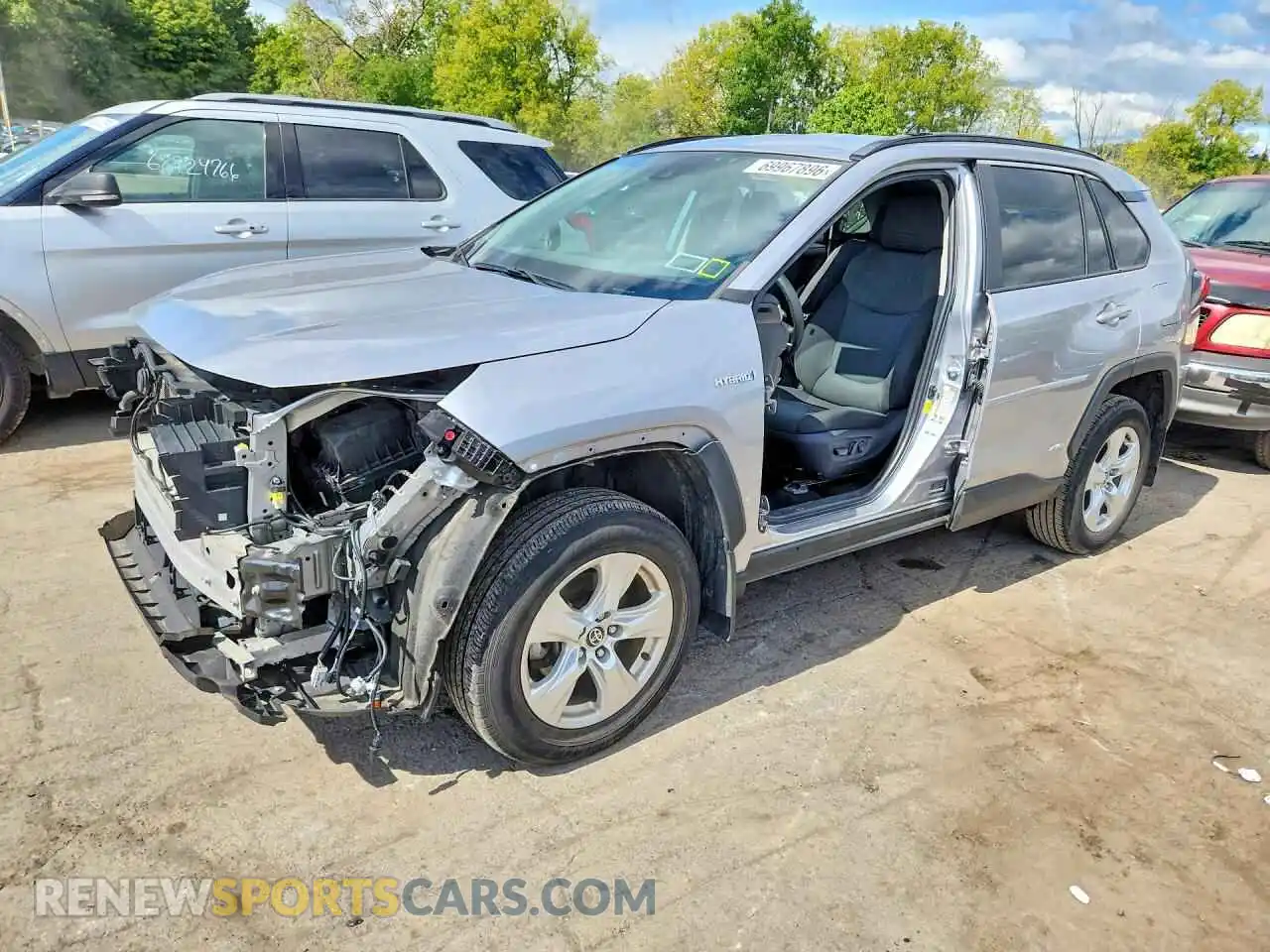 1 Photograph of a damaged car 4T3RWRFV4MU037387 TOYOTA RAV4 2021