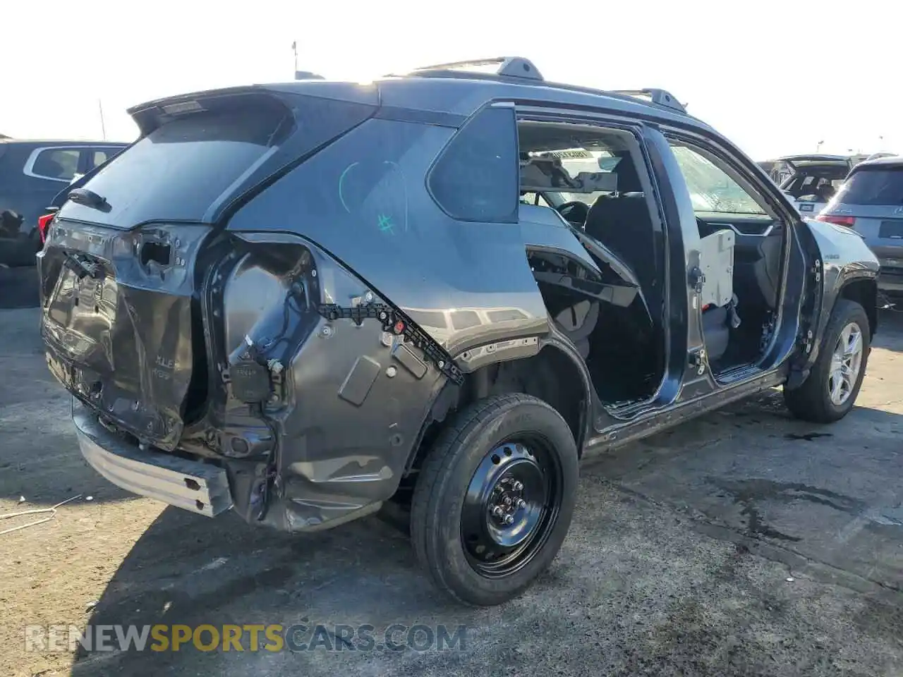 3 Photograph of a damaged car 4T3RWRFV5MU022753 TOYOTA RAV4 2021
