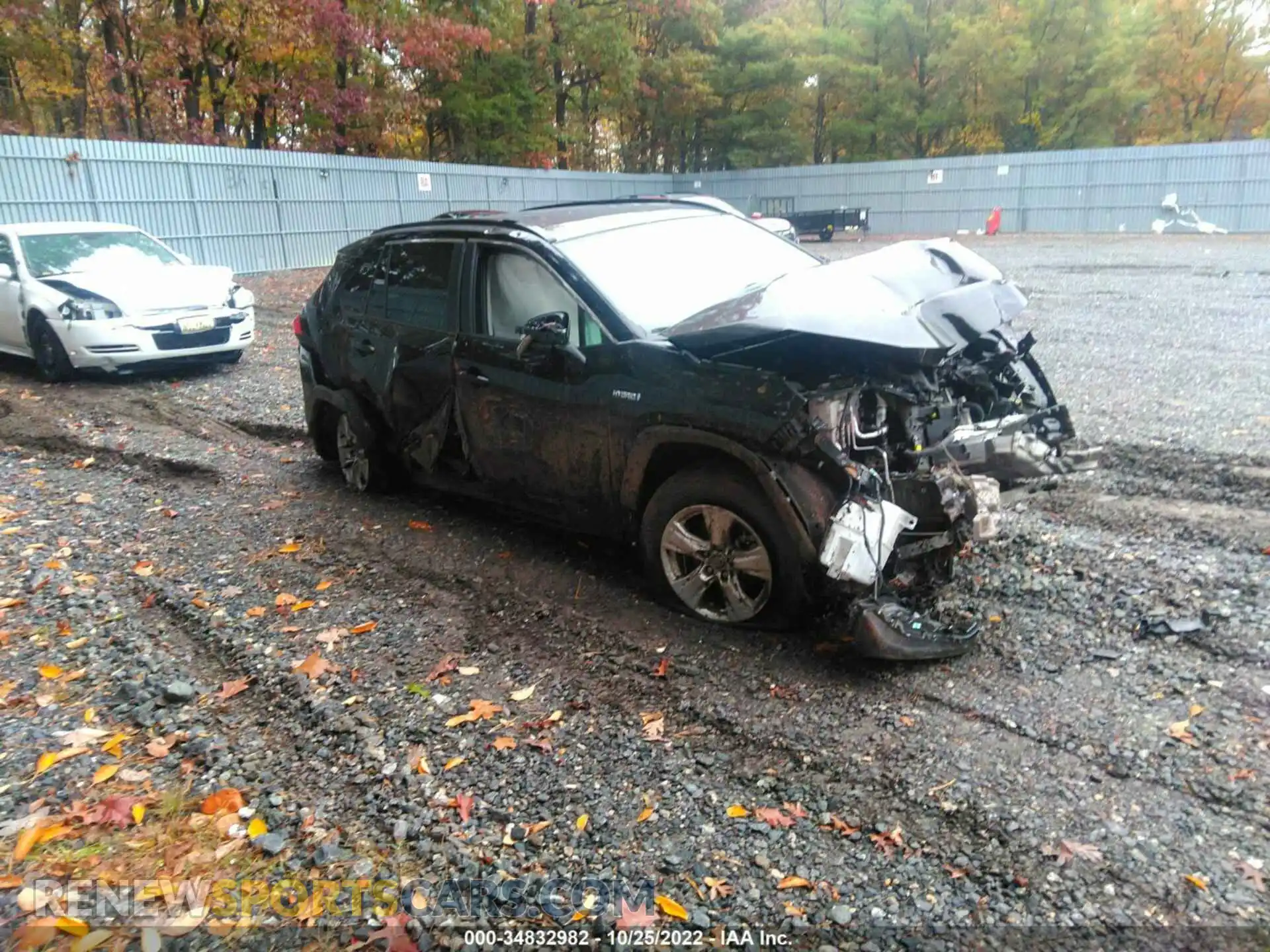 1 Photograph of a damaged car 4T3RWRFV5MU046129 TOYOTA RAV4 2021