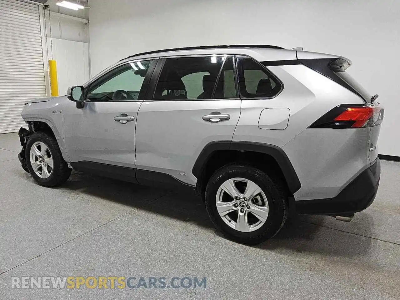 2 Photograph of a damaged car 4T3RWRFV6MU020994 TOYOTA RAV4 2021