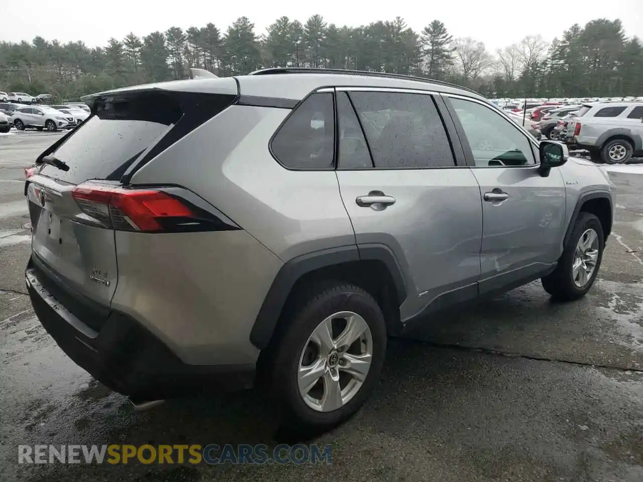 3 Photograph of a damaged car 4T3RWRFV6MU023944 TOYOTA RAV4 2021