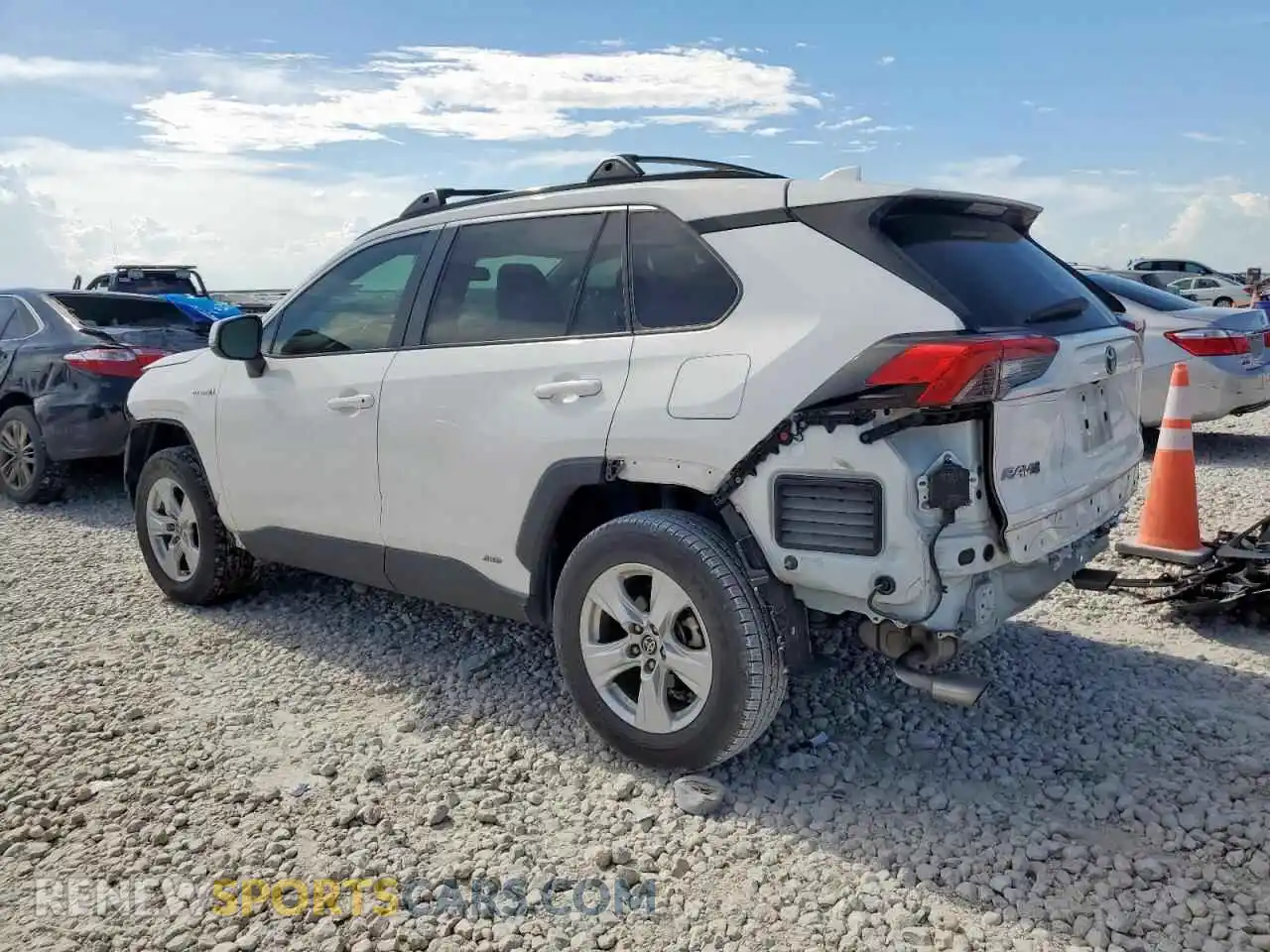 2 Photograph of a damaged car 4T3RWRFV6MU034975 TOYOTA RAV4 2021