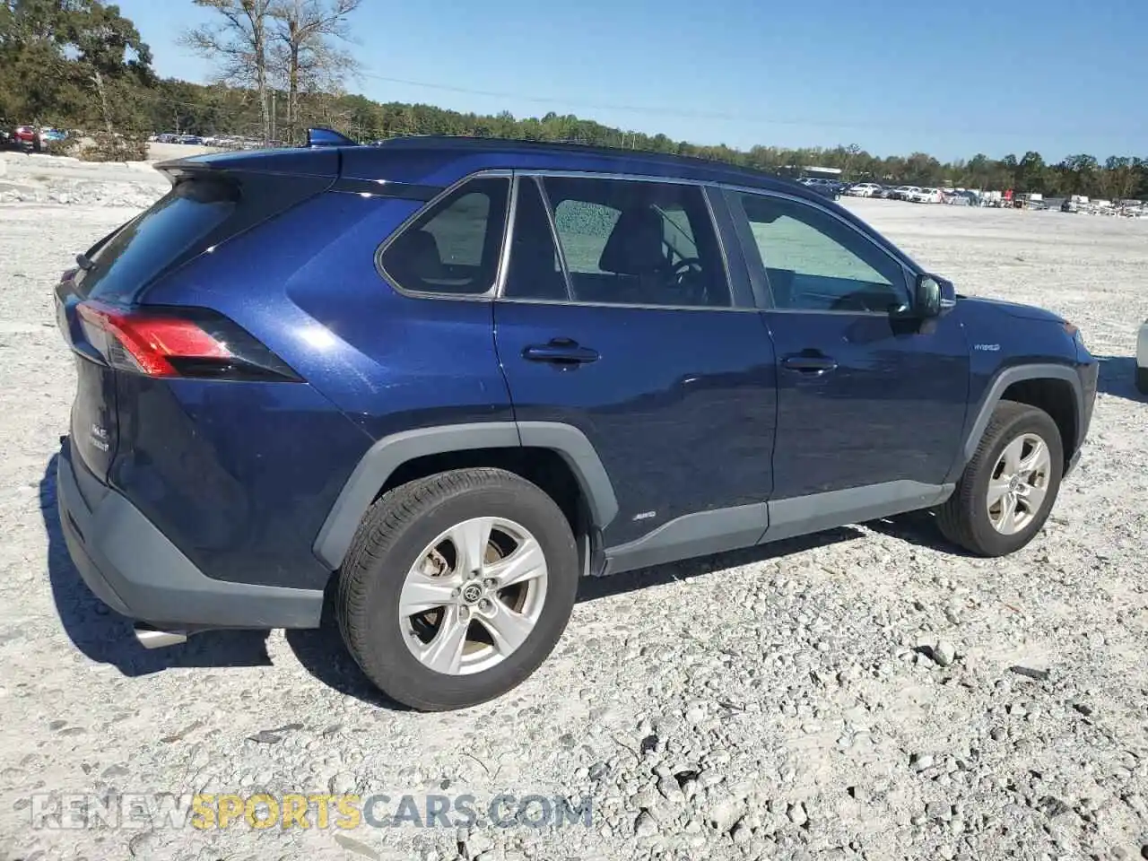 3 Photograph of a damaged car 4T3RWRFV8MU017515 TOYOTA RAV4 2021