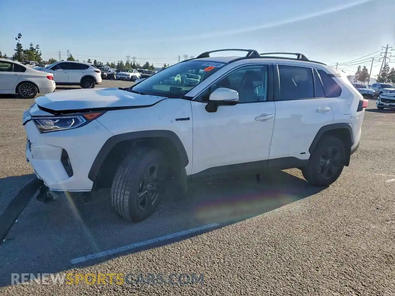 1 Photograph of a damaged car 4T3RWRFV8MU020804 TOYOTA RAV4 2021