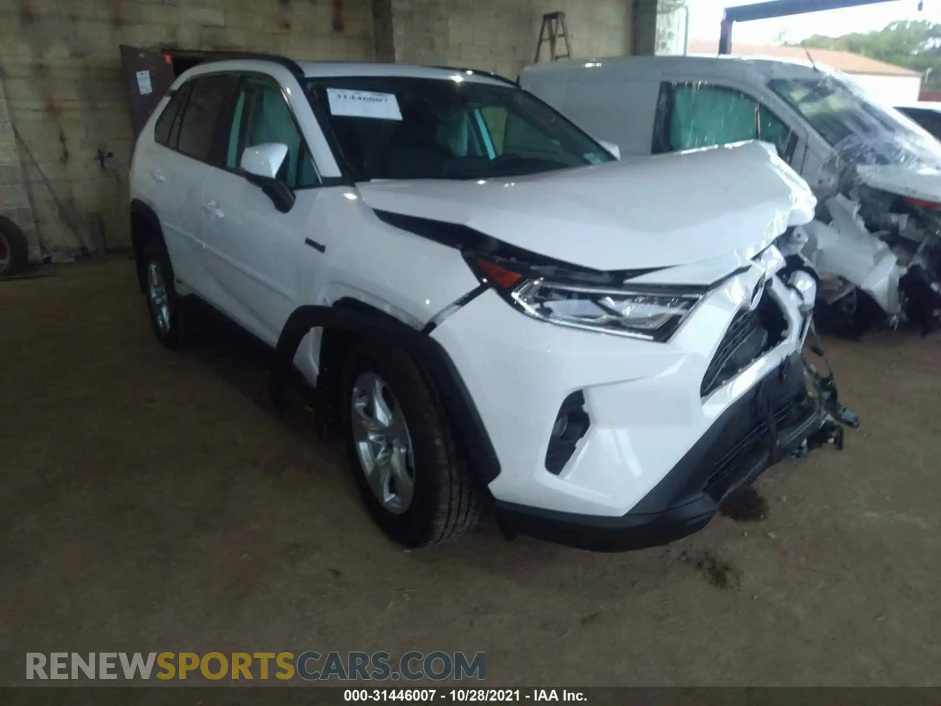 1 Photograph of a damaged car 4T3RWRFV8MU032063 TOYOTA RAV4 2021