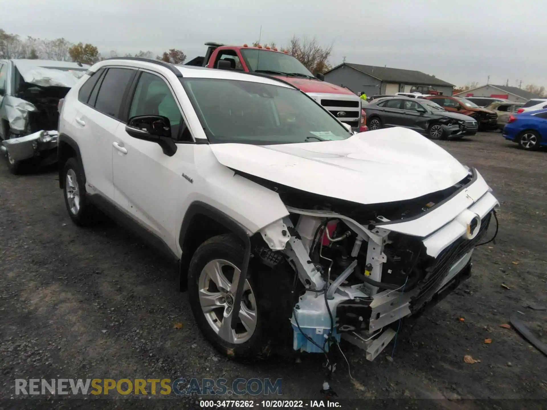 1 Photograph of a damaged car 4T3RWRFV8MU046416 TOYOTA RAV4 2021