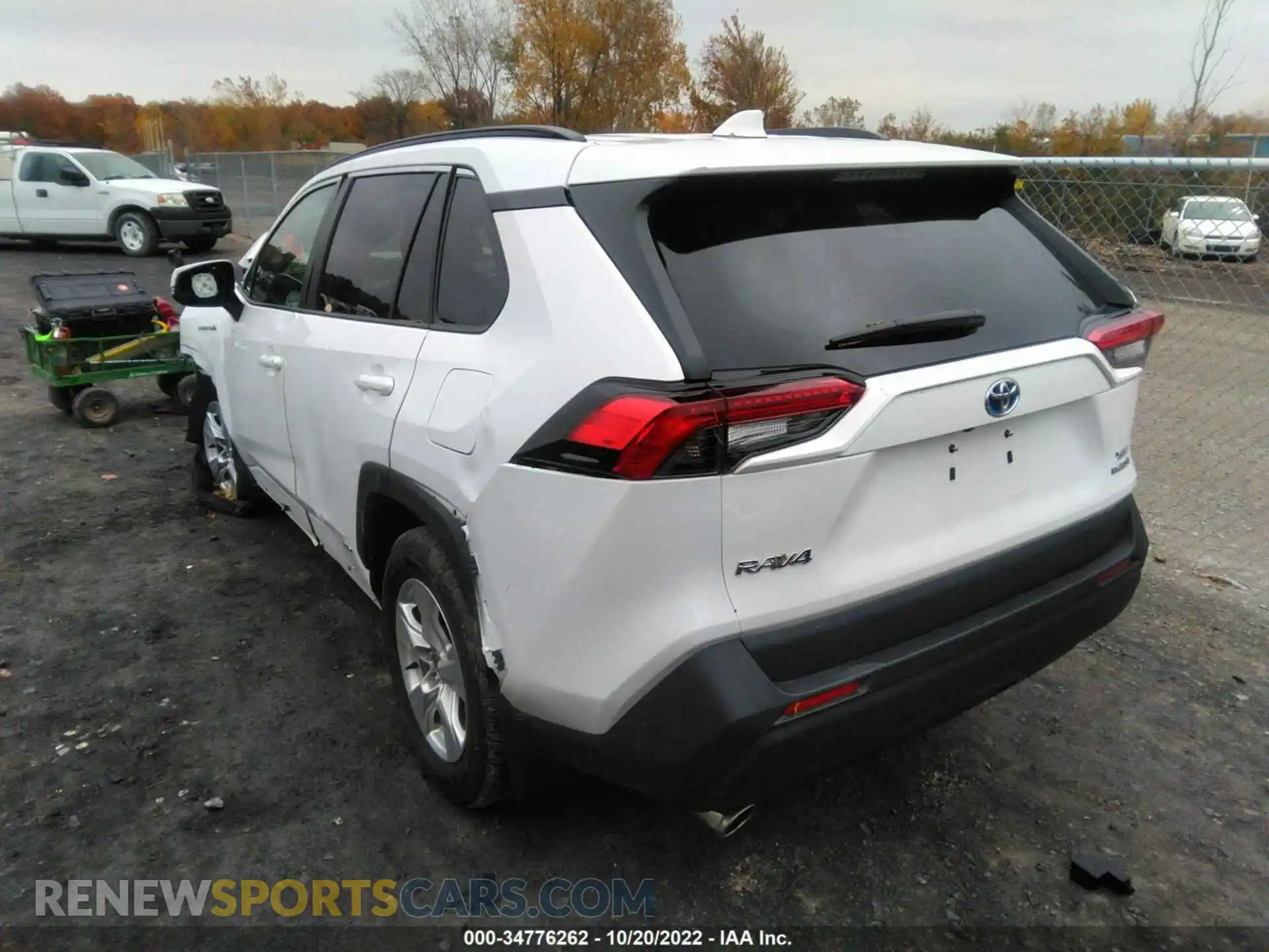 3 Photograph of a damaged car 4T3RWRFV8MU046416 TOYOTA RAV4 2021