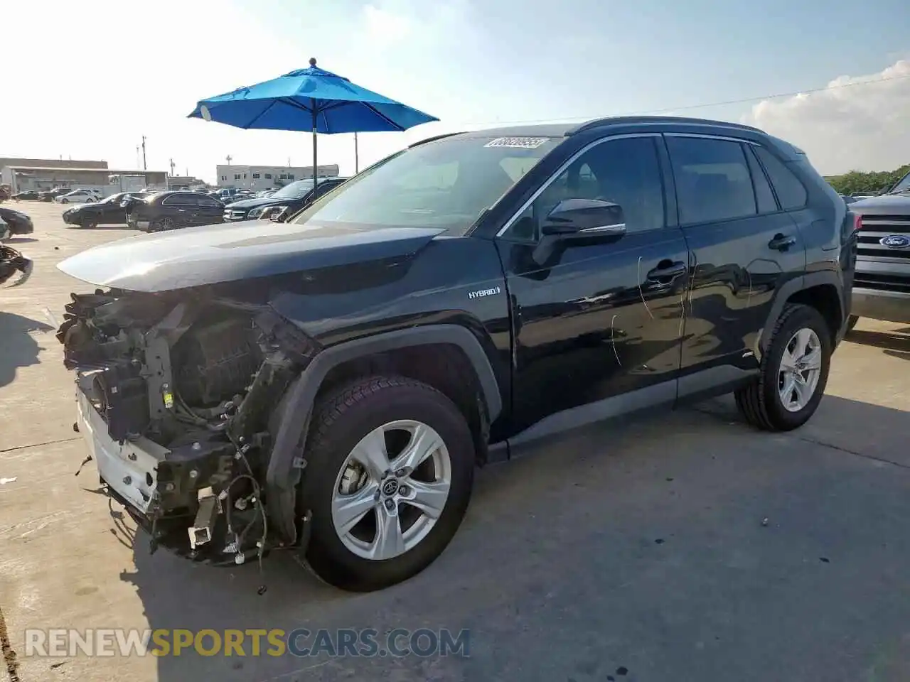 1 Photograph of a damaged car 4T3RWRFV9MU020276 TOYOTA RAV4 2021
