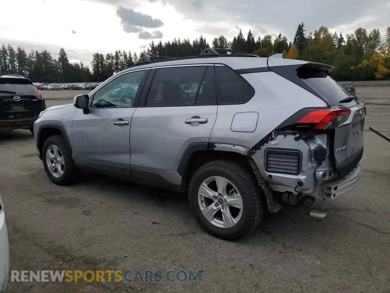 2 Photograph of a damaged car 4T3RWRFVXMU022036 TOYOTA RAV4 2021