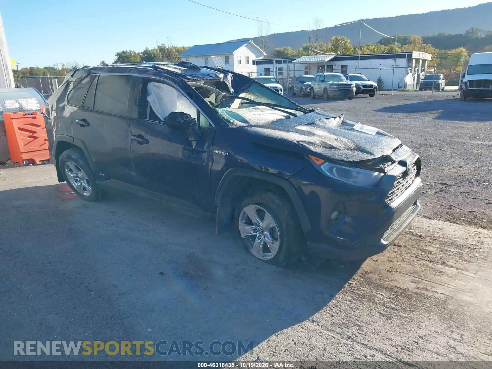 1 Photograph of a damaged car 4T3RWRFVXMU031335 TOYOTA RAV4 2021