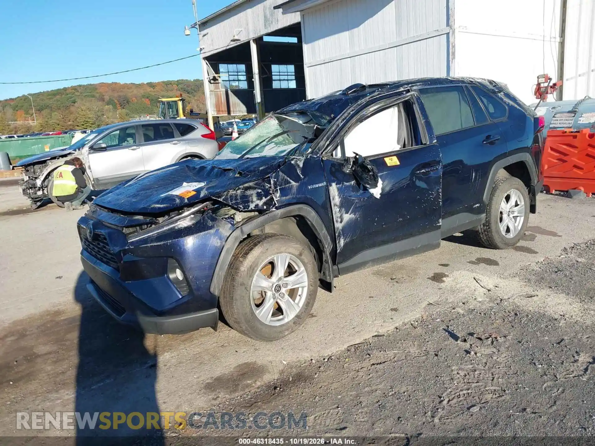 2 Photograph of a damaged car 4T3RWRFVXMU031335 TOYOTA RAV4 2021