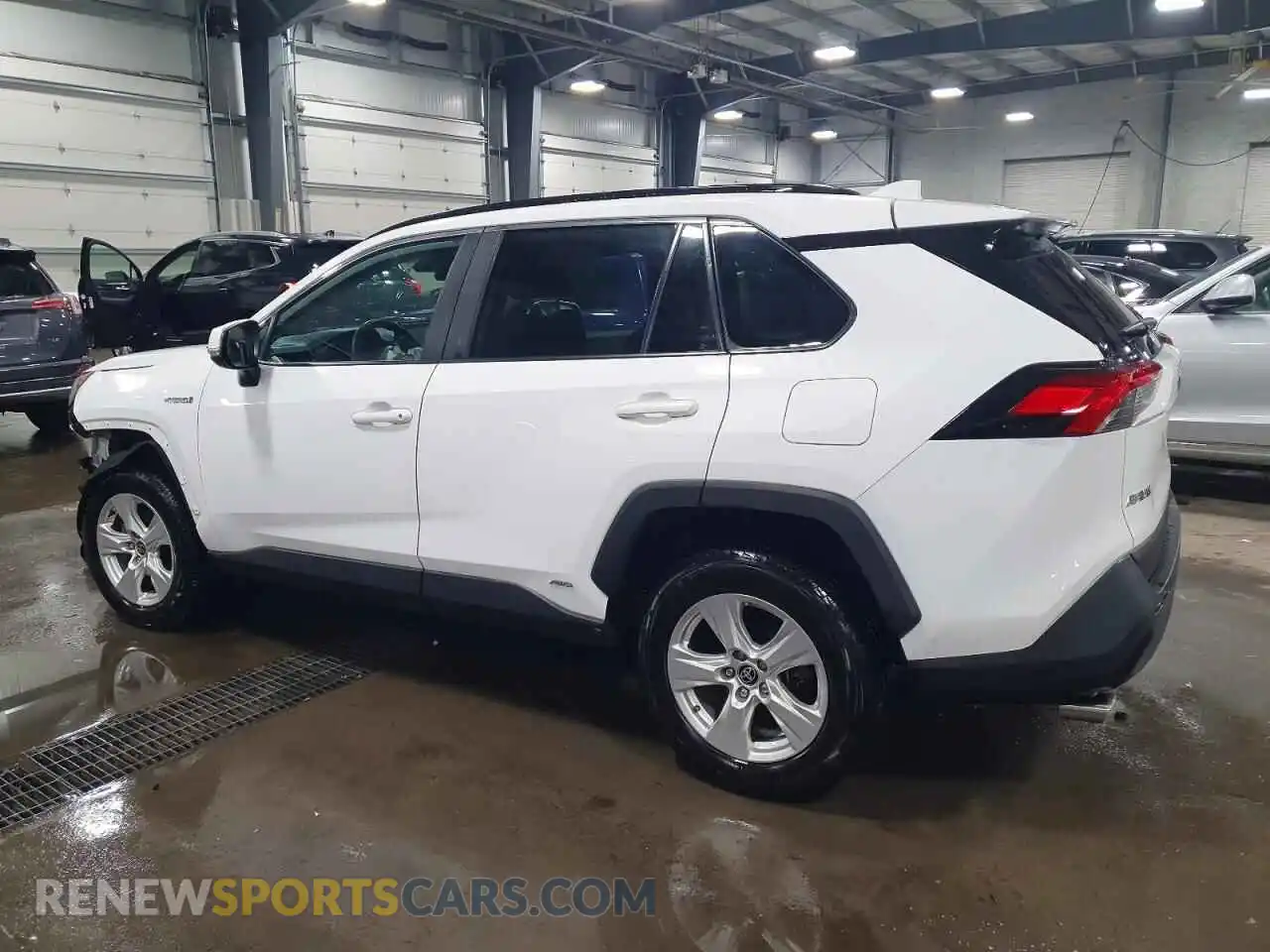 2 Photograph of a damaged car 4T3RWRFVXMU042383 TOYOTA RAV4 2021