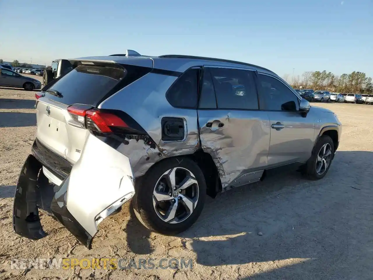 3 Photograph of a damaged car JTMAB3FV0MD066016 TOYOTA RAV4 2021