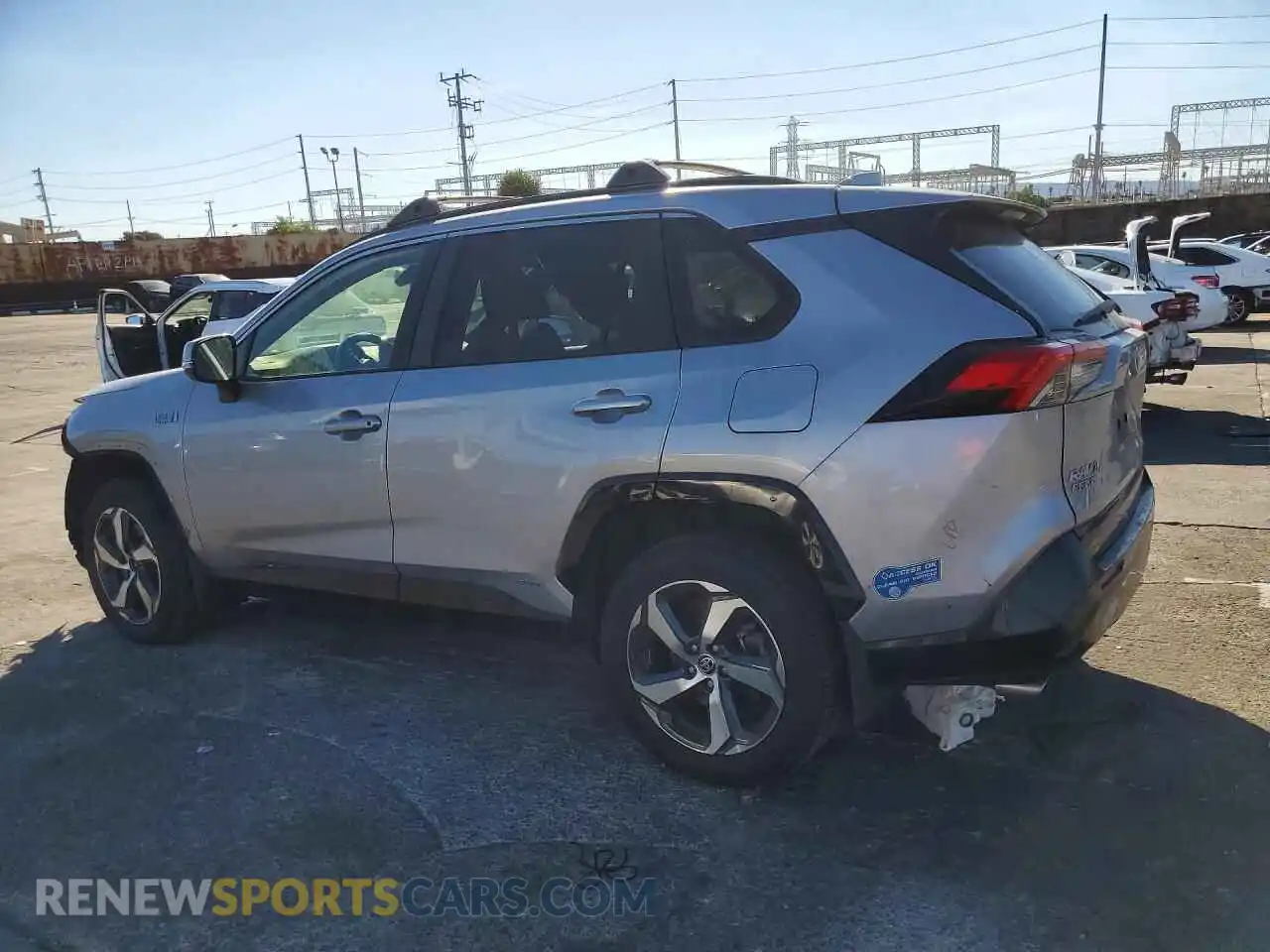 2 Photograph of a damaged car JTMAB3FV1MD041027 TOYOTA RAV4 2021
