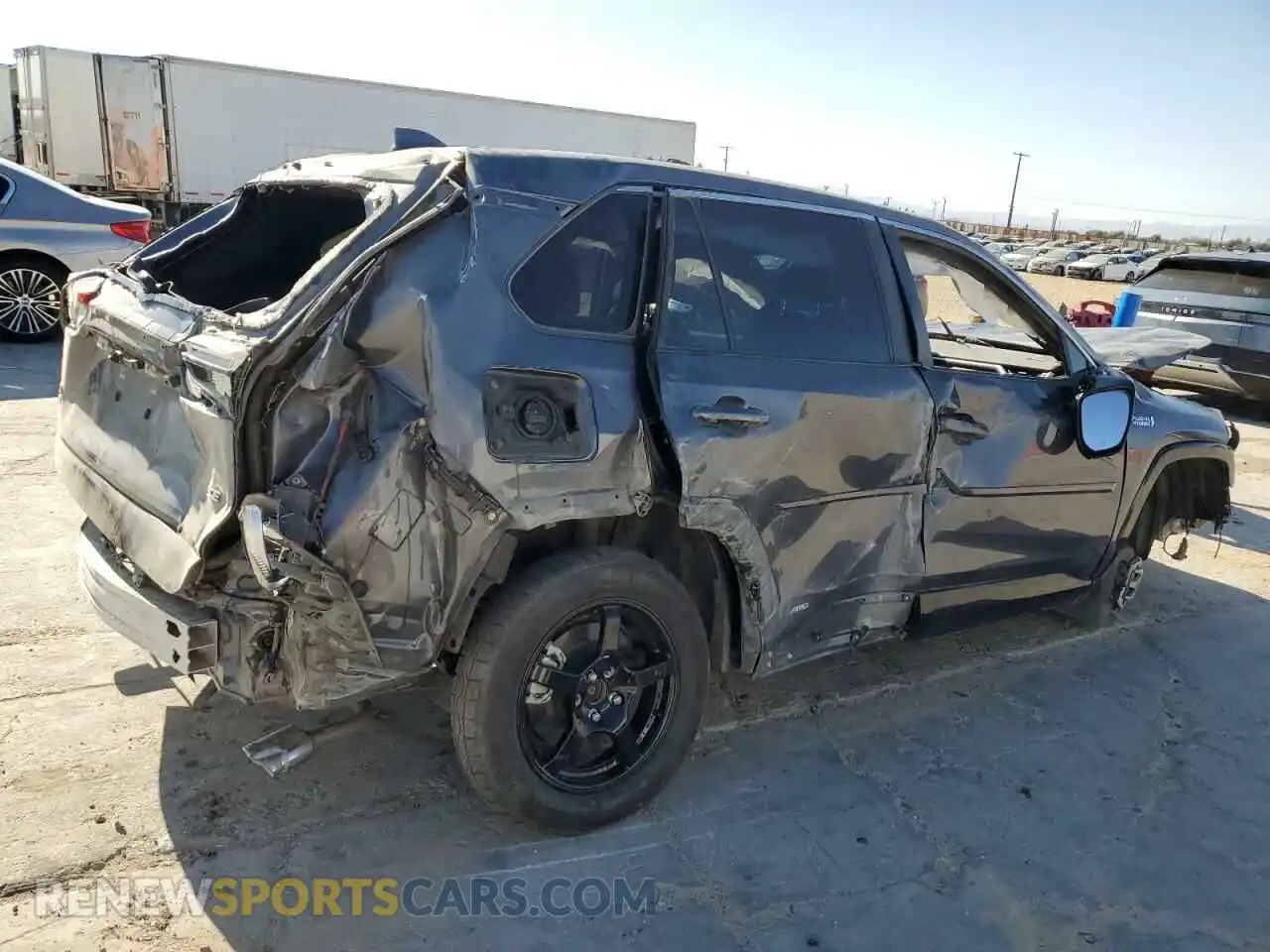 3 Photograph of a damaged car JTMAB3FV3MD032894 TOYOTA RAV4 2021