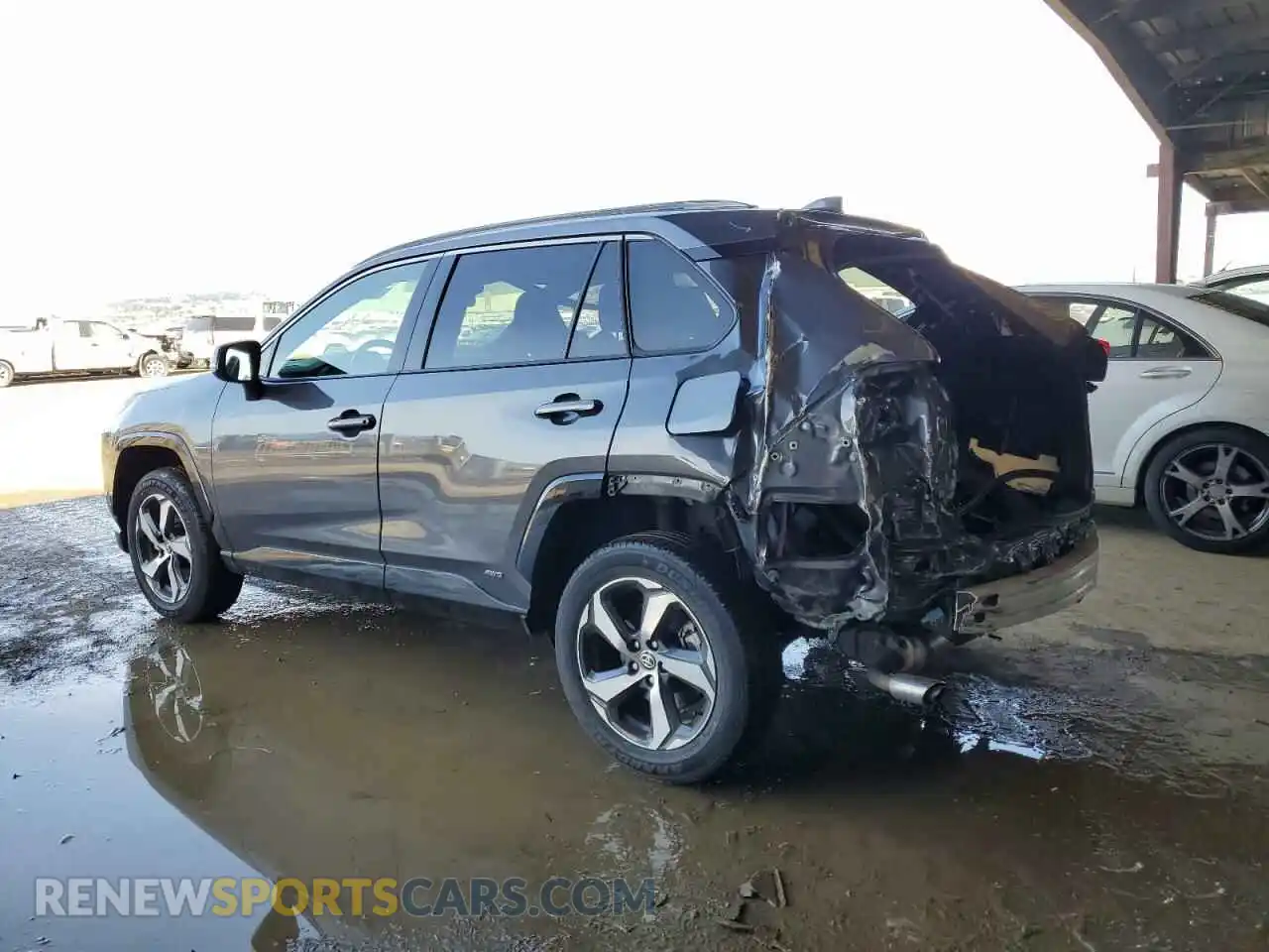 2 Photograph of a damaged car JTMAB3FV3MD043765 TOYOTA RAV4 2021