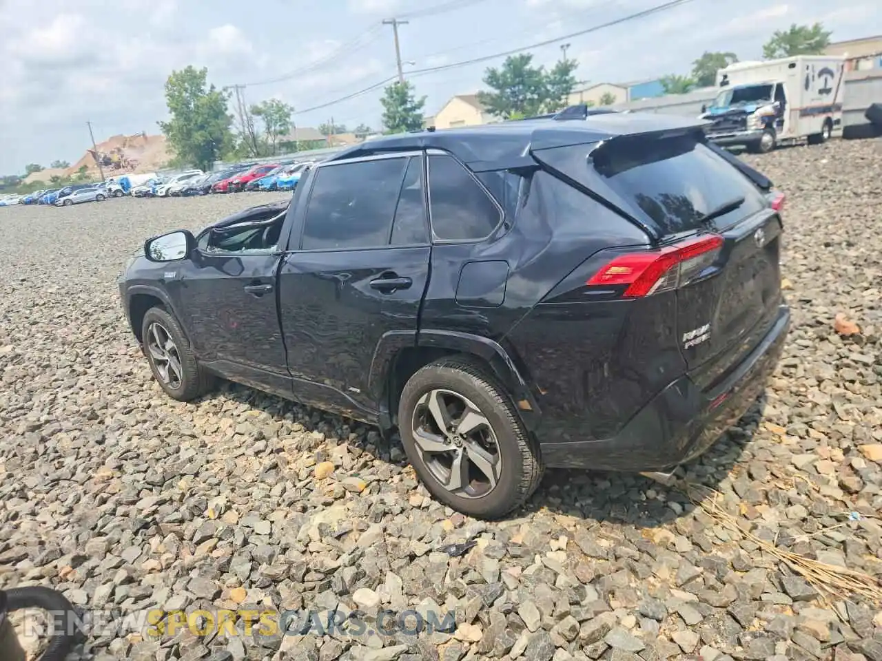 2 Photograph of a damaged car JTMAB3FV5MD014218 TOYOTA RAV4 2021