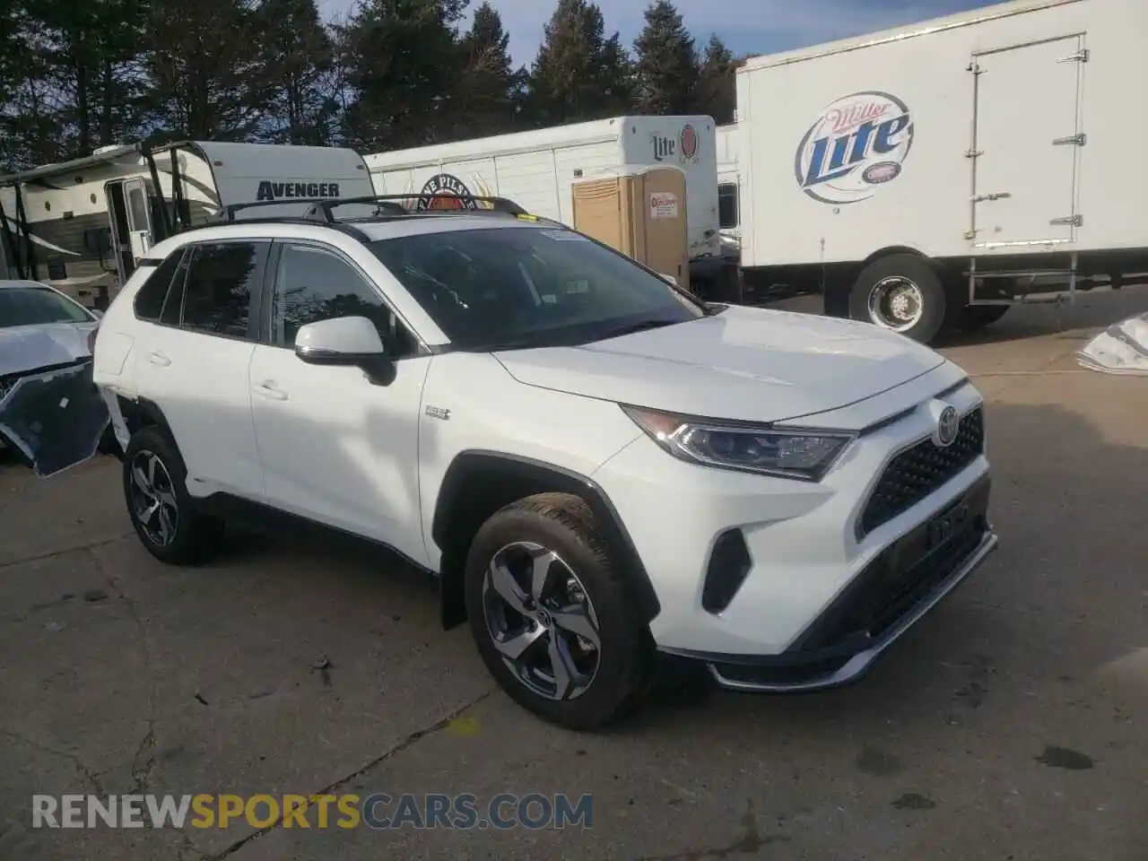 1 Photograph of a damaged car JTMAB3FV9MD061140 TOYOTA RAV4 2021