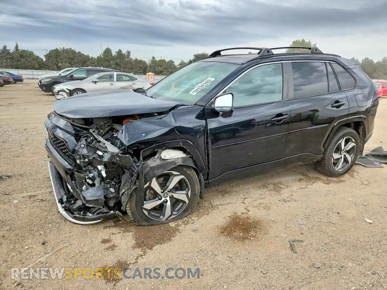 1 Фотография поврежденного автомобиля JTMAB3FVXMD065018 TOYOTA RAV4 2021