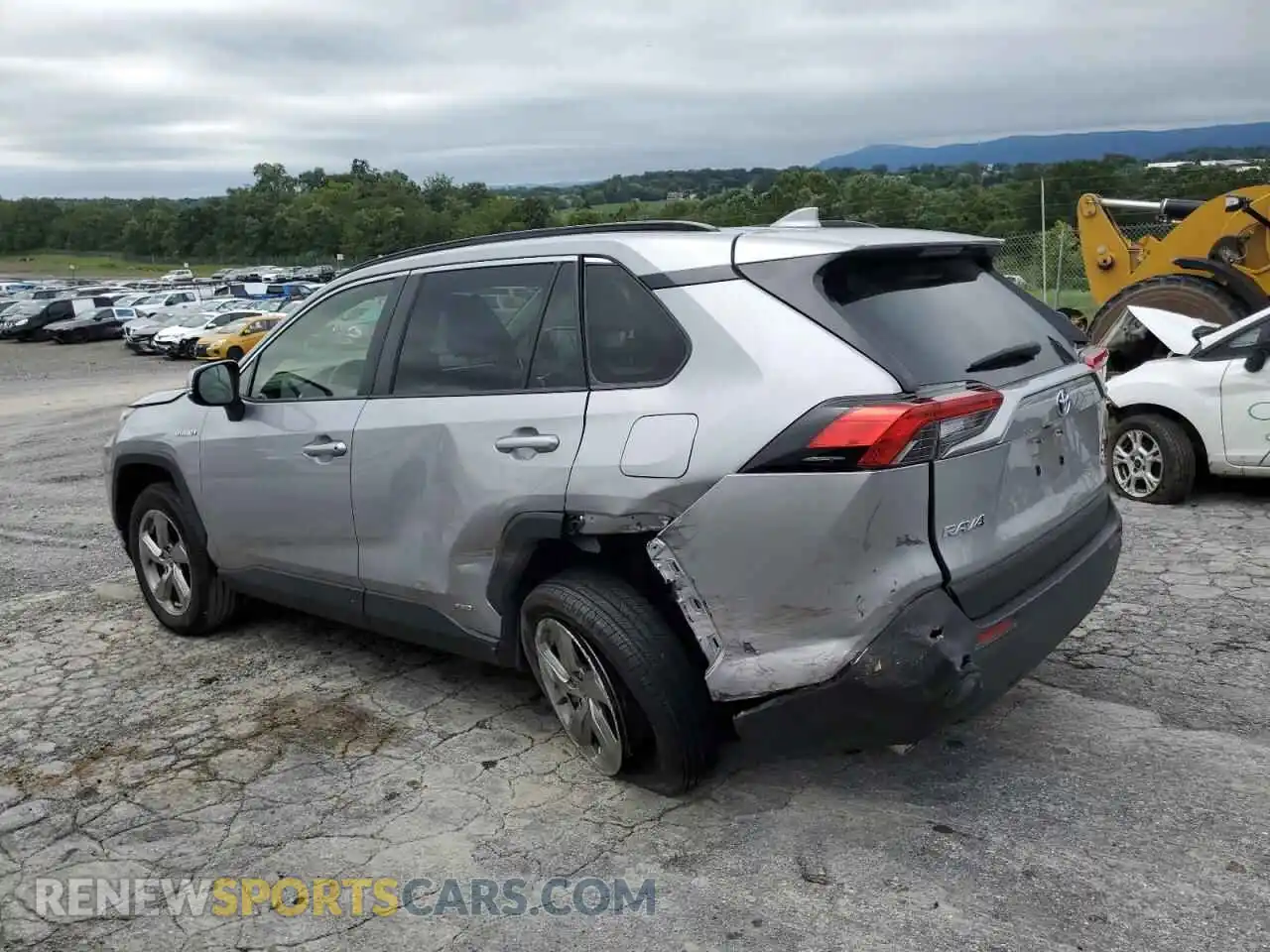 2 Photograph of a damaged car JTMB6RFV2MD009263 TOYOTA RAV4 2021