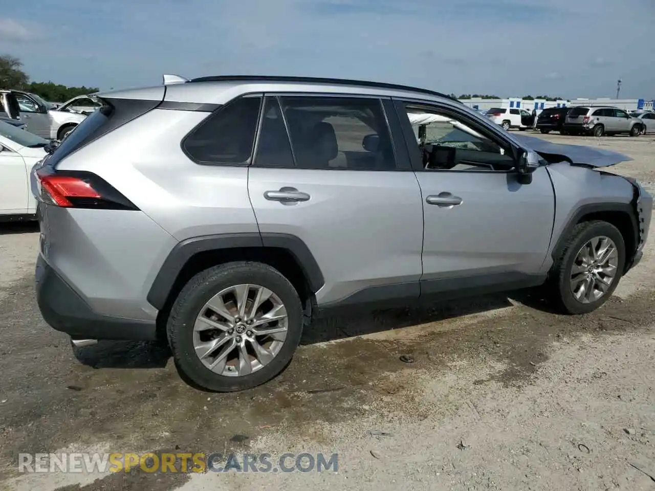 3 Photograph of a damaged car JTMC1RFV4MD080404 TOYOTA RAV4 2021