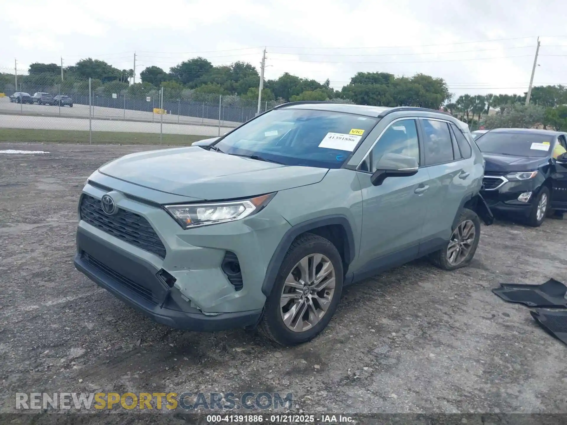 2 Photograph of a damaged car JTMC1RFV5MD072831 TOYOTA RAV4 2021