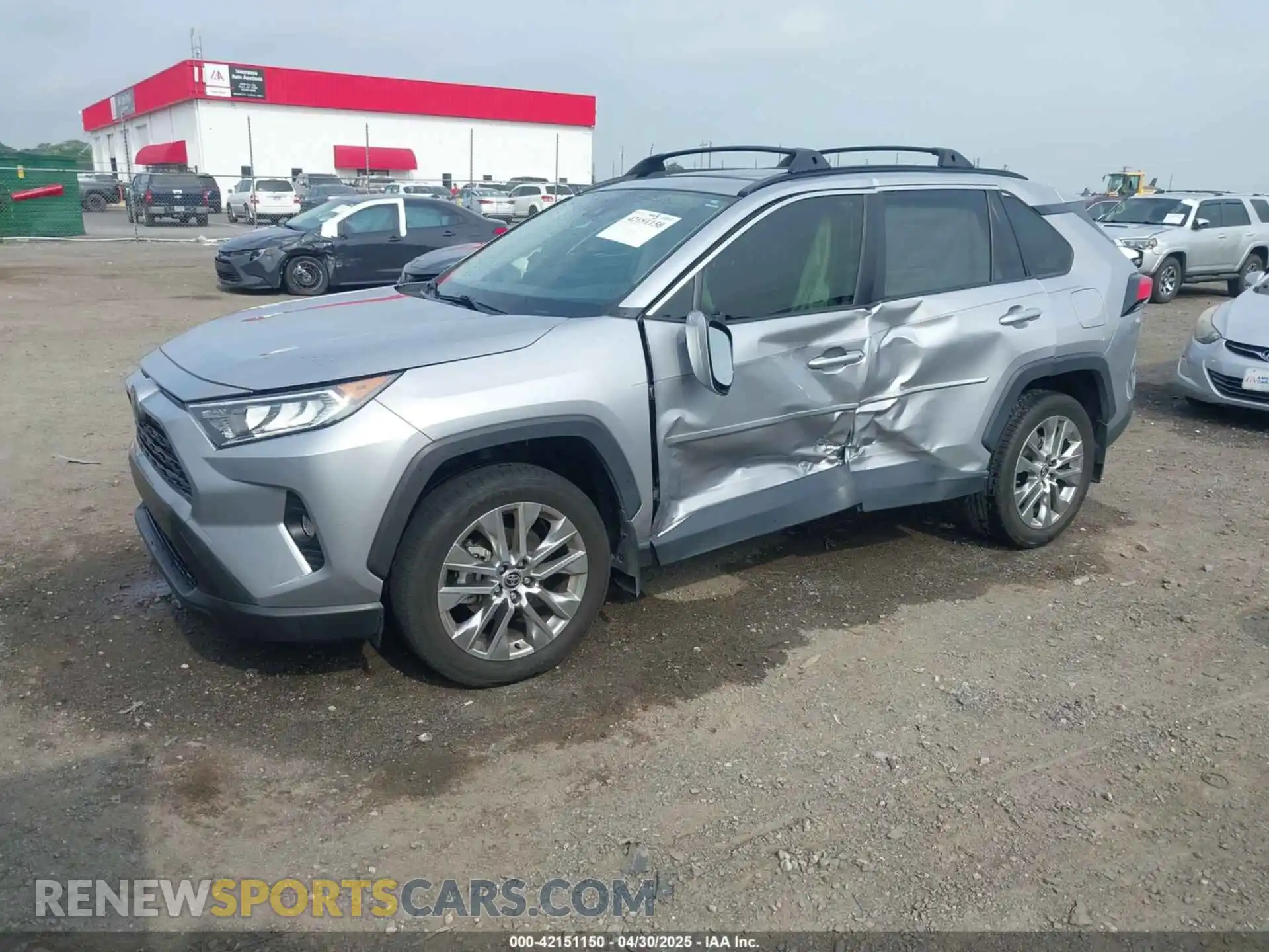 2 Photograph of a damaged car JTMC1RFV9MD522528 TOYOTA RAV4 2021