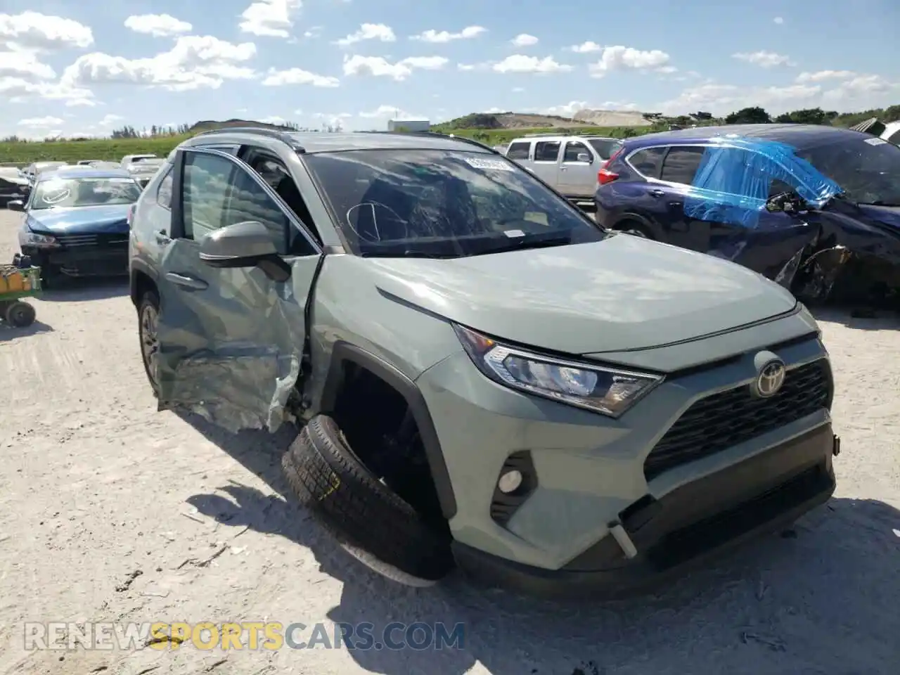 1 Photograph of a damaged car JTMC1RFVXMD065891 TOYOTA RAV4 2021