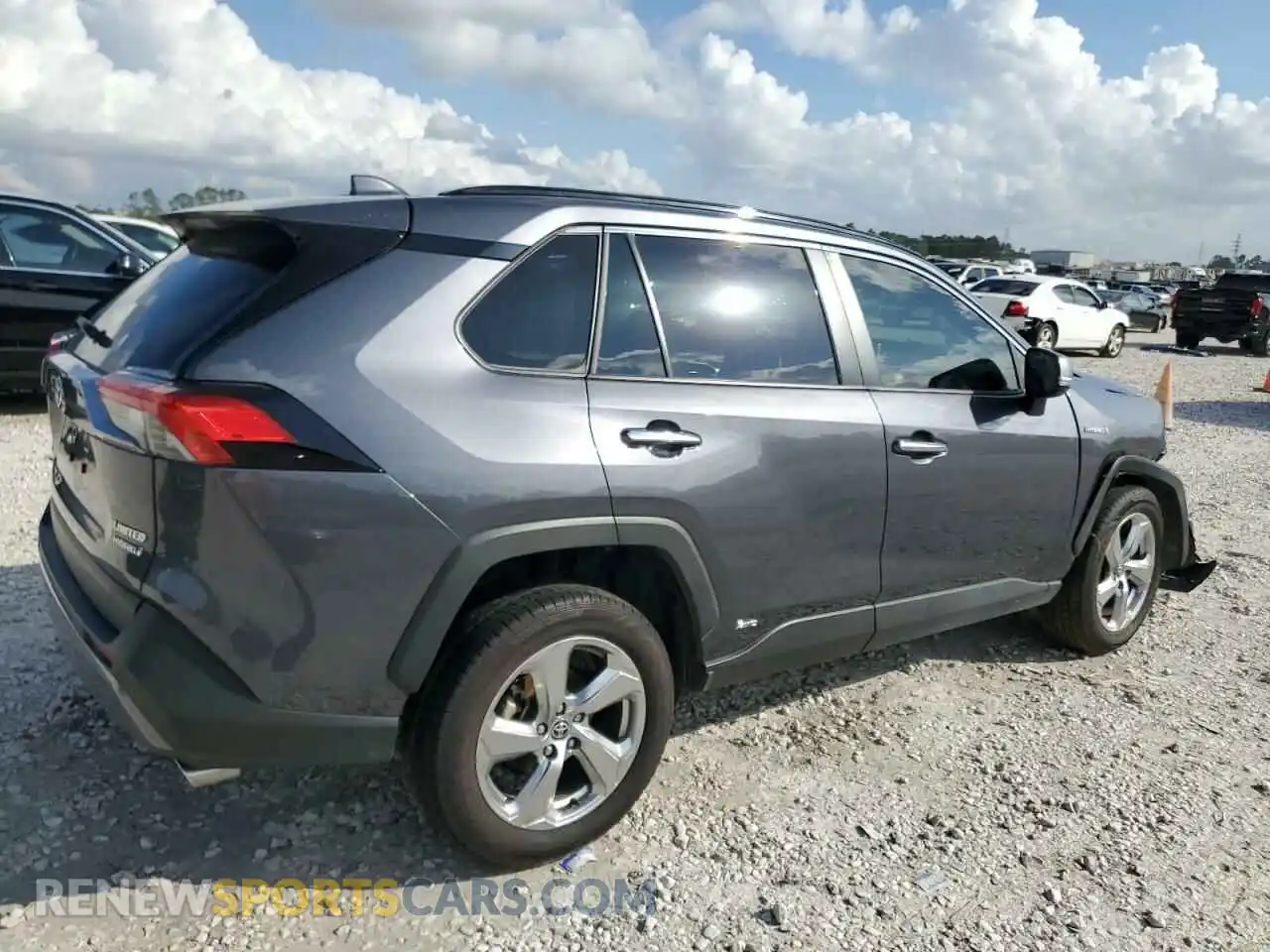 3 Photograph of a damaged car JTMD6RFV3MD045052 TOYOTA RAV4 2021